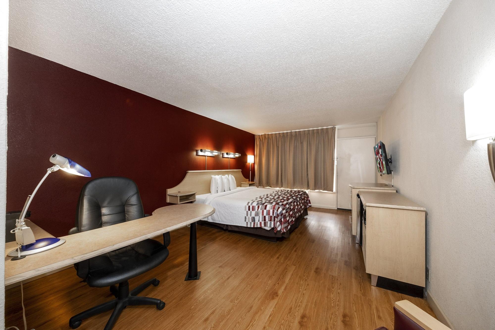 Red Roof Inn & Suites Wytheville Ngoại thất bức ảnh