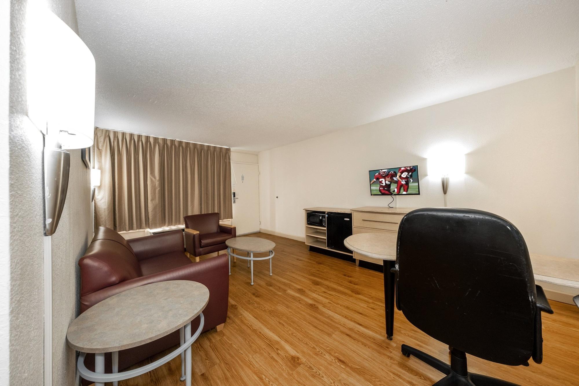 Red Roof Inn & Suites Wytheville Ngoại thất bức ảnh