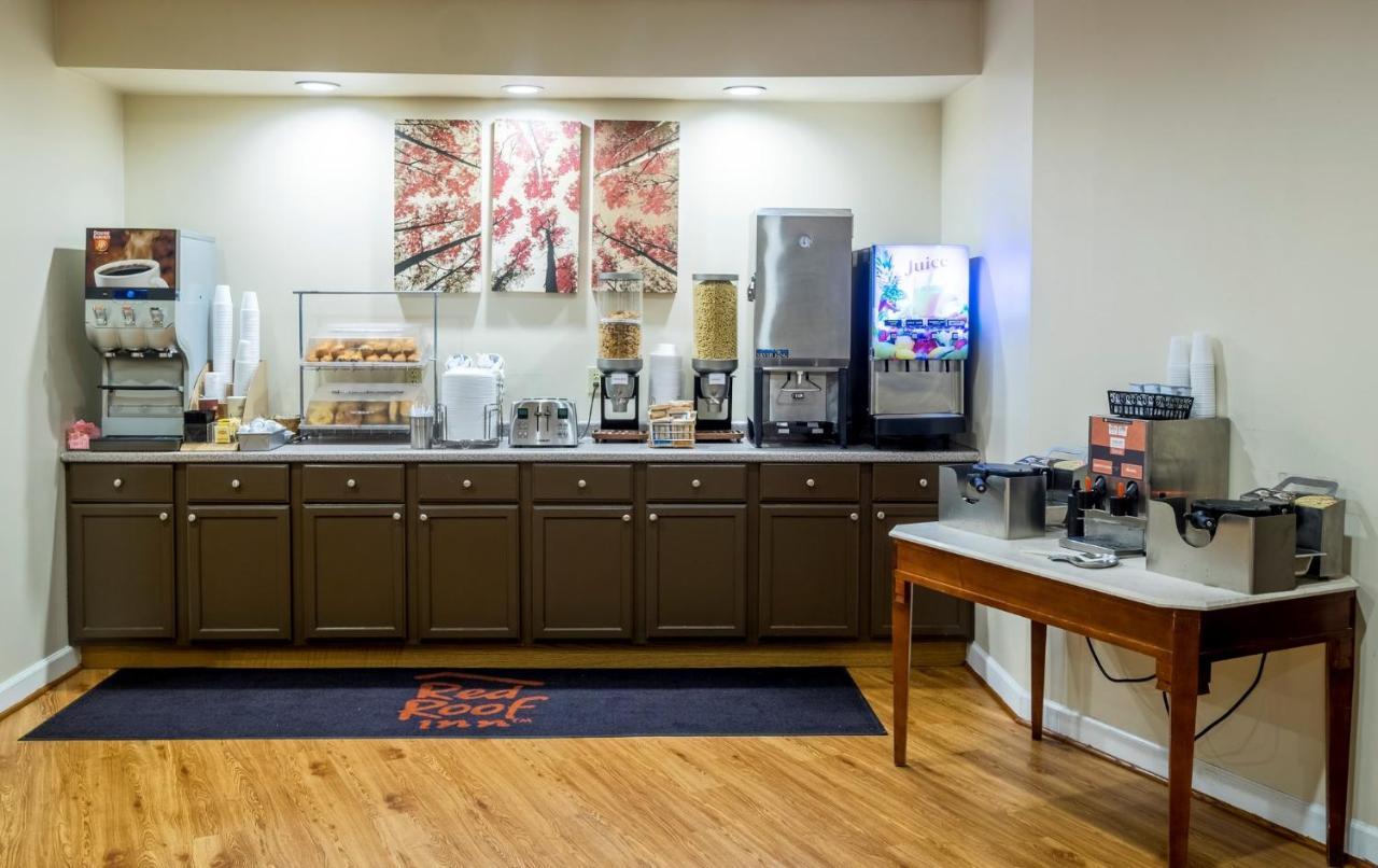 Red Roof Inn & Suites Wytheville Ngoại thất bức ảnh
